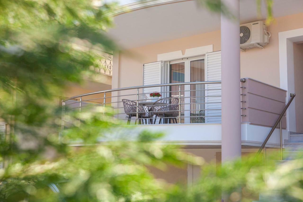 John Apartments Drépano Kültér fotó